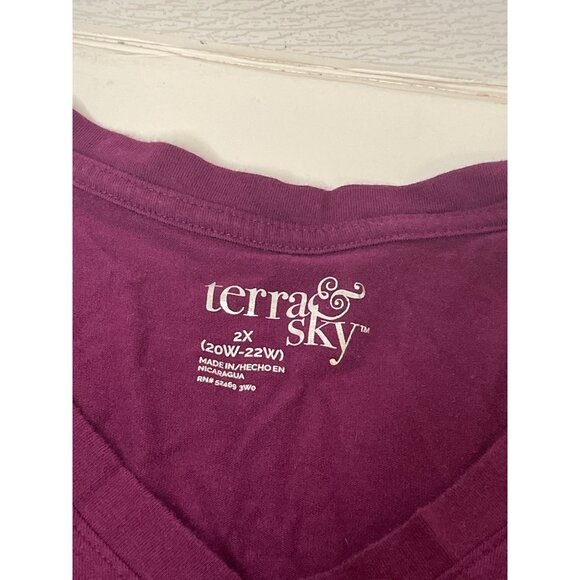Terra & Sky Purple Berry Short Sleeve V-Neck T-Shirt Plus Size Womens 2X 20W-22W - Picture 3 of 3